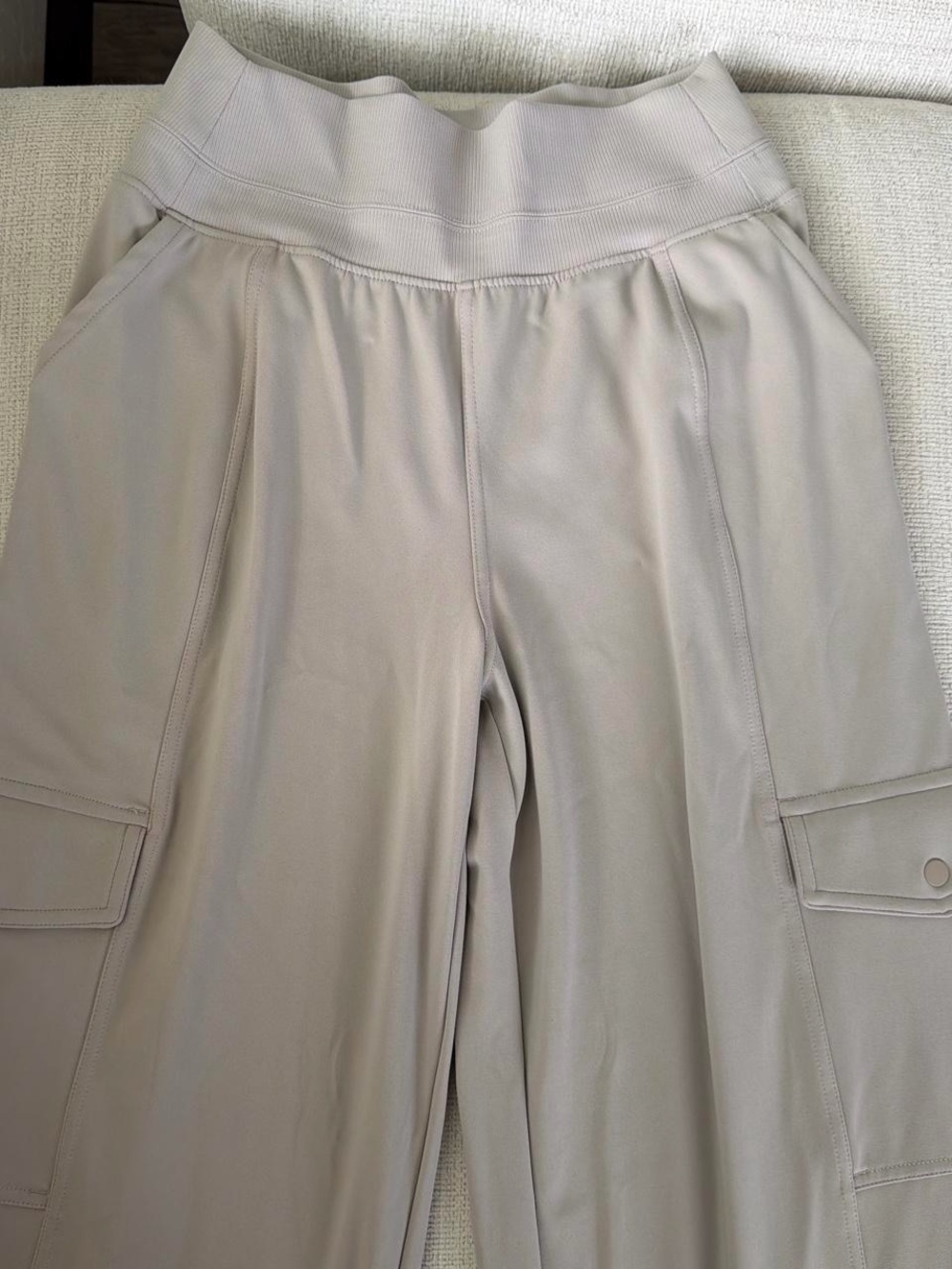 Athleta Wide-Leg Cargo Pants - Light Taupe